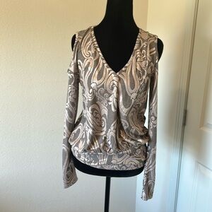 Venus Women's Off-Shoulder Top